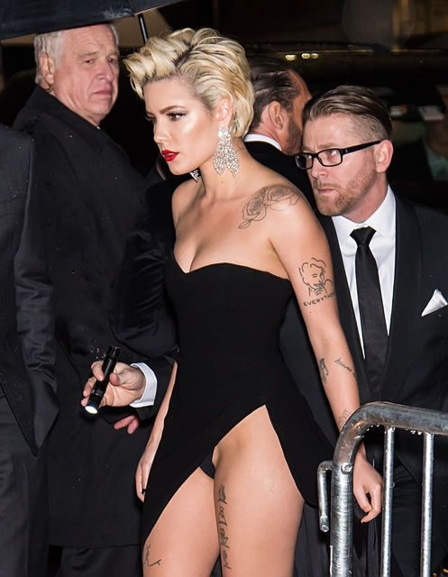 Singer Halsey showed her undergarments